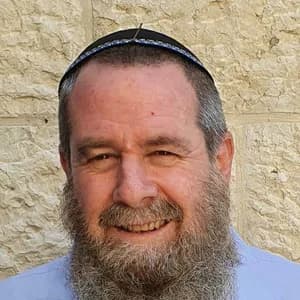 אבי מעוז