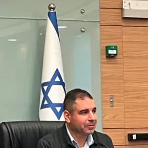 אושר שקלים